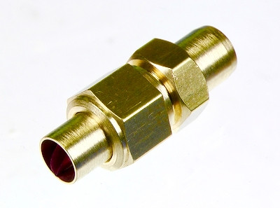 Rohr-Verbindung 4 mm